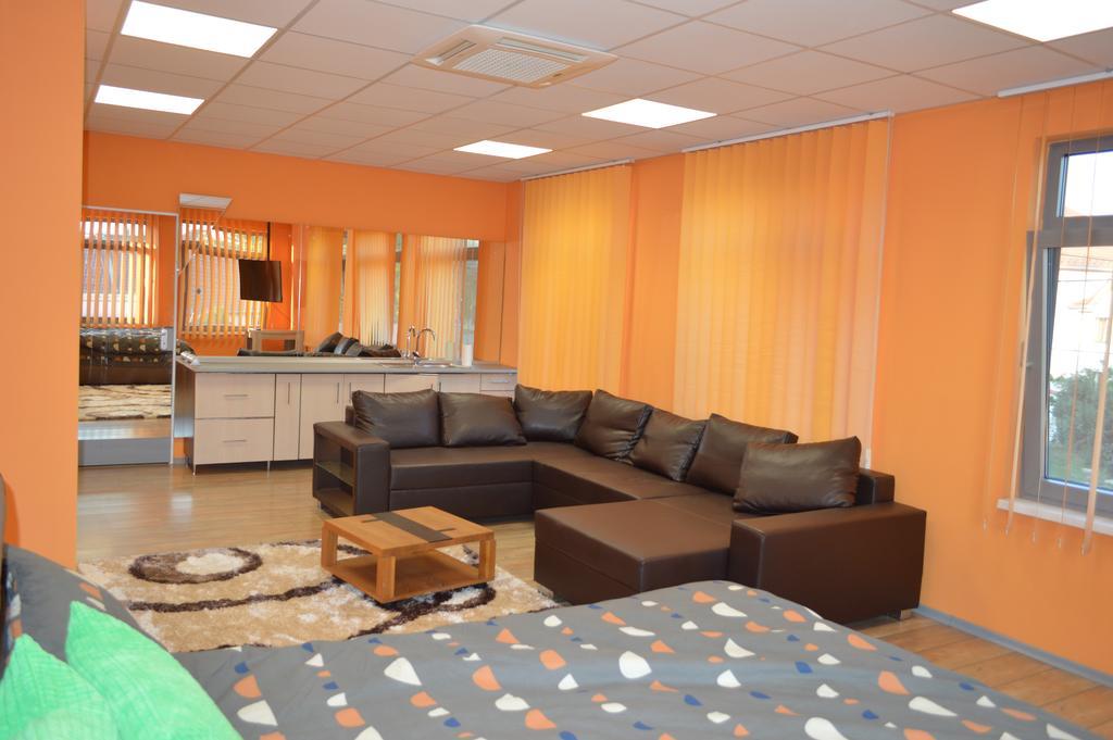 Dakar Experience Apartamento Satu Mare Exterior foto